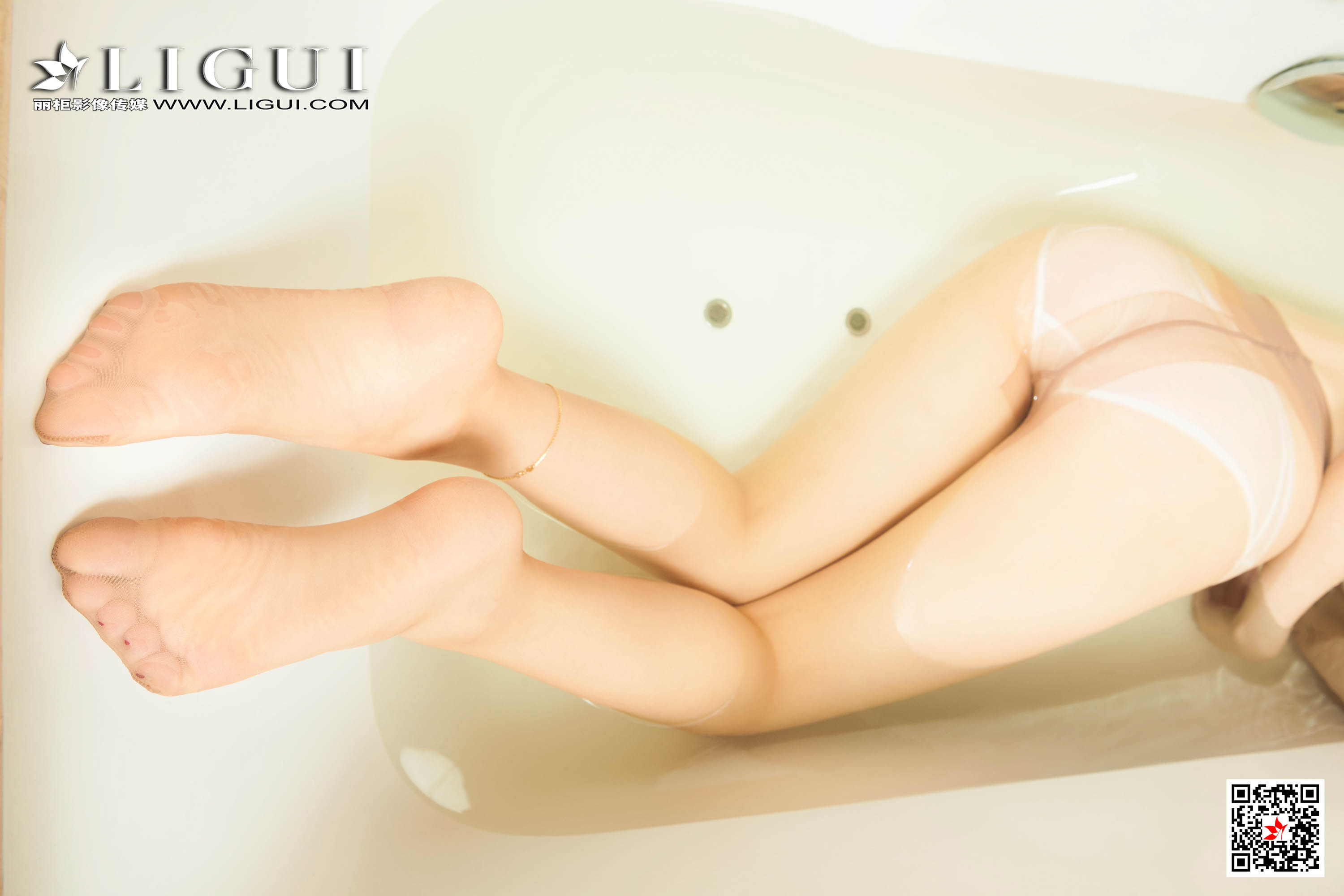 Ligui丽柜  2020.12.02《香足酒浴》天天